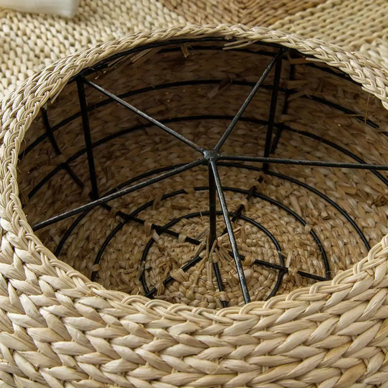 Round Straw Tatami Meditation Cushion - Omlinea  